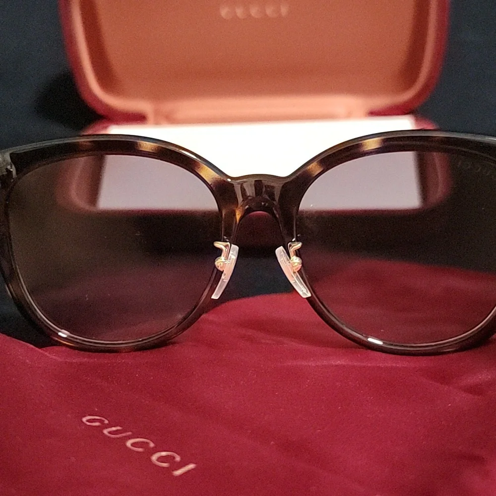 New Authentic Gucci Brown Sunglasses - Picture 4 of 12